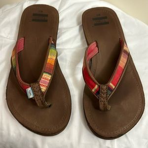 Women's Multicolor Sandals